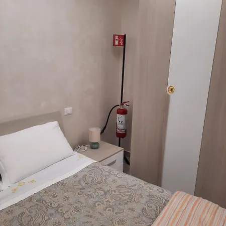 Chez Lulu Барлетта